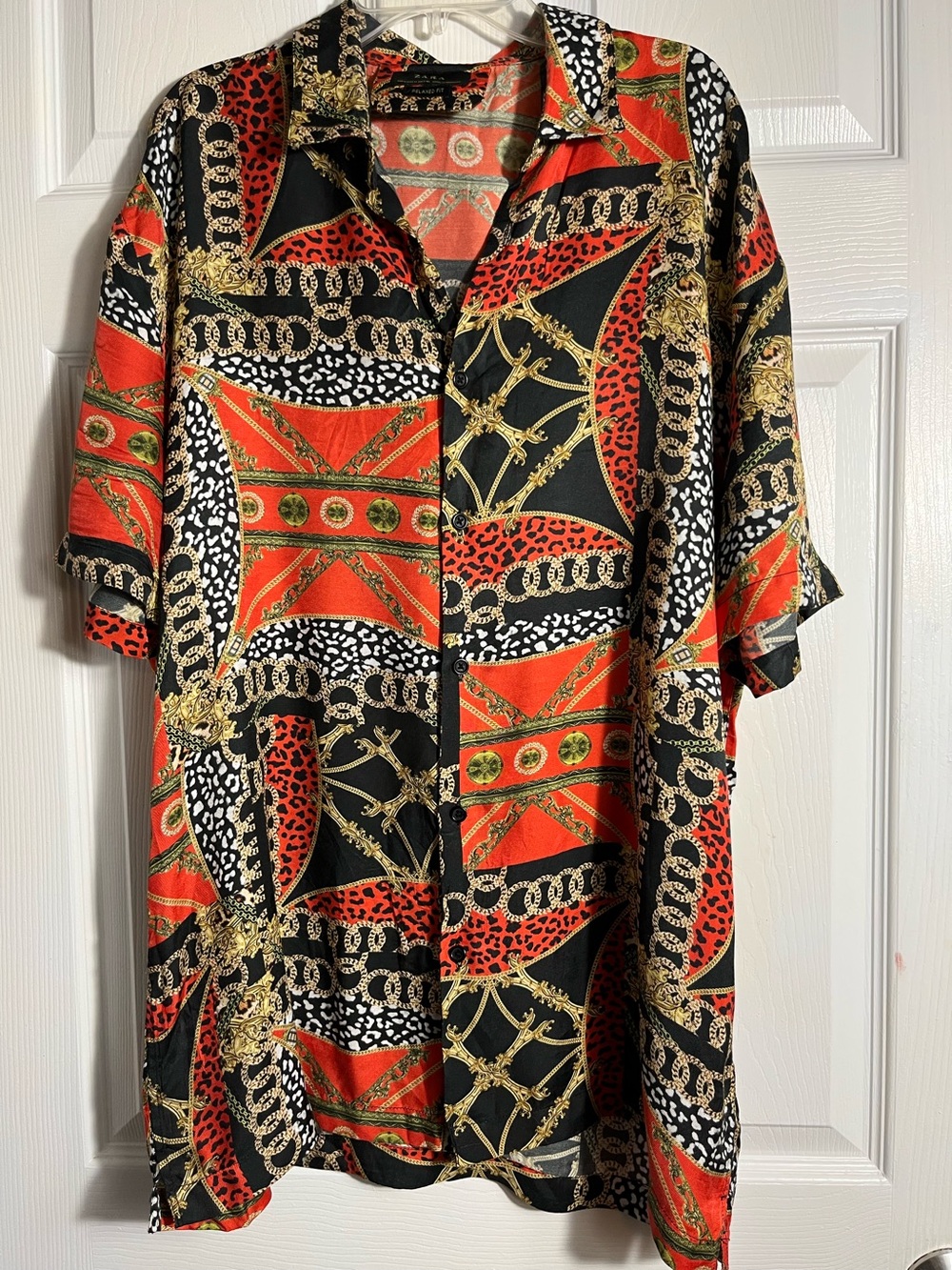 Zara Red, Black & Gold Chain Leopard Short Sleeve Men’s Shirt M